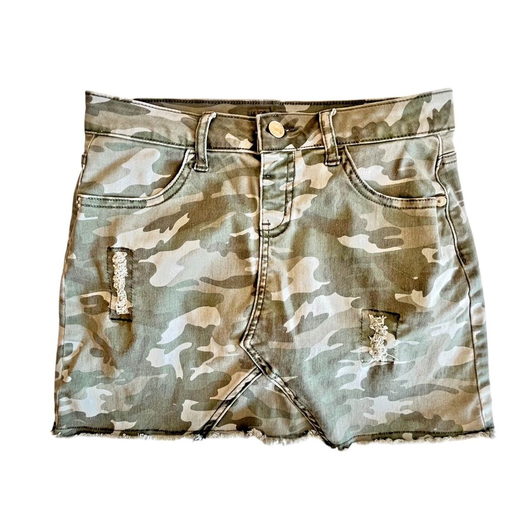 Justice Skirt Girls 14 Distressed Camo Denim (W28 L13)